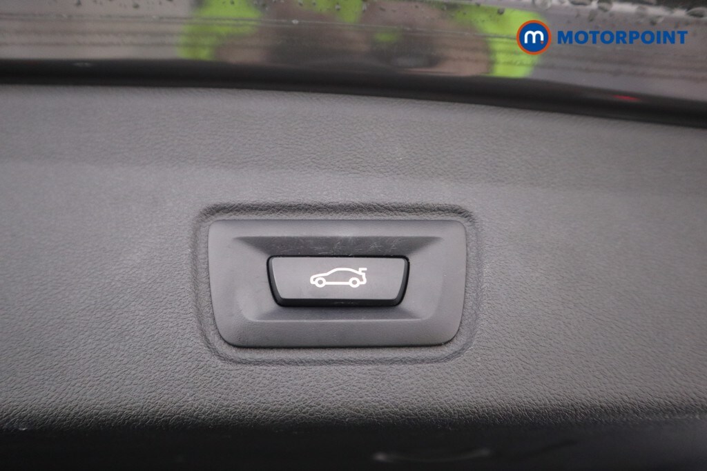 Used BMW i4 2022 for sale - 76222905: Photo 31