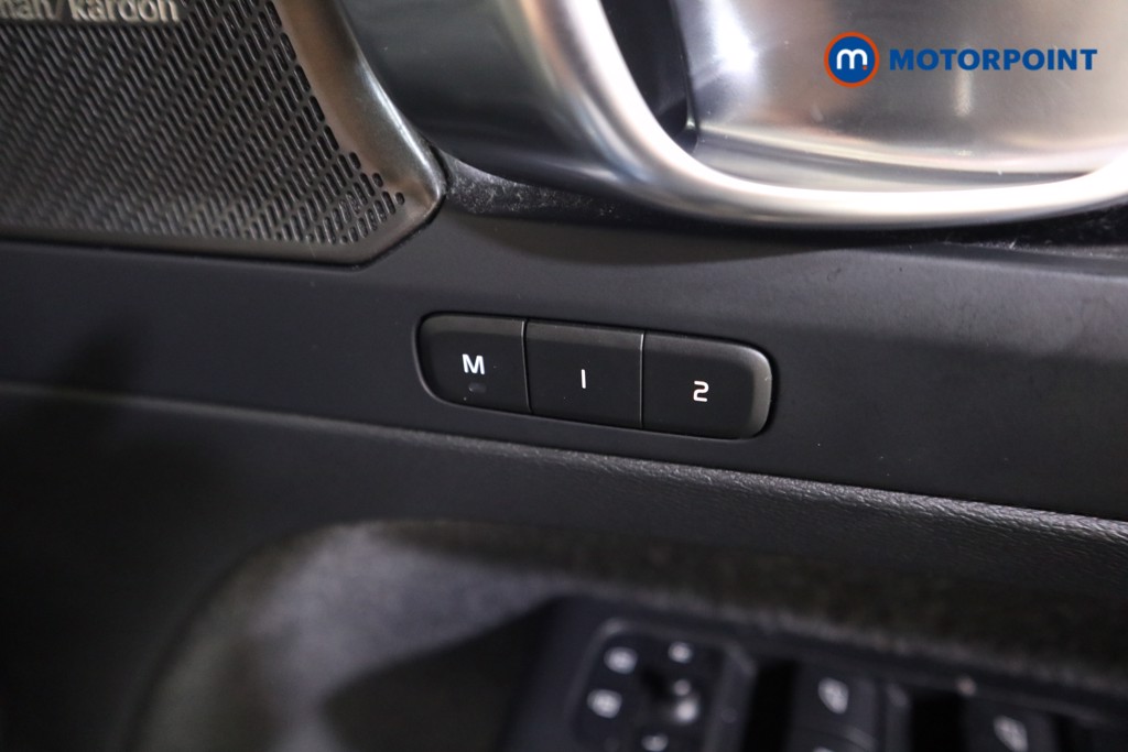 Used Volvo XC40 2022 for sale - 76554698: Photo 15