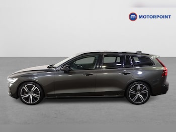 Used Volvo V60 2022 for sale - 78671473: Photo