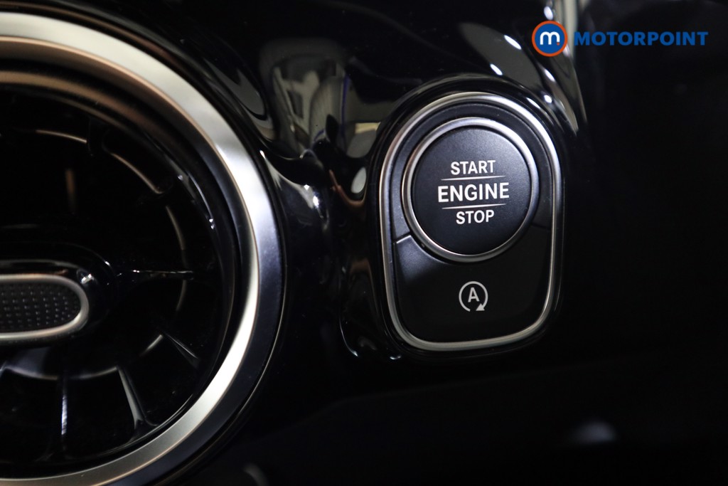 Used Mercedes-Benz GLA 2020 for sale - 76653635: Photo 16