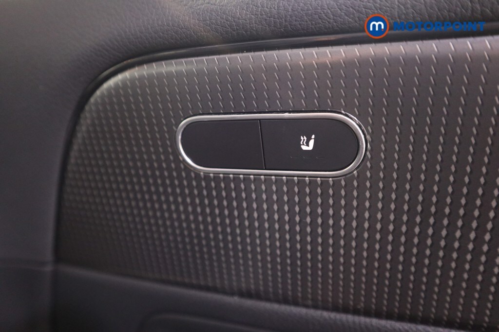 Used Mercedes-Benz GLA 2020 for sale - 76653635: Photo 23