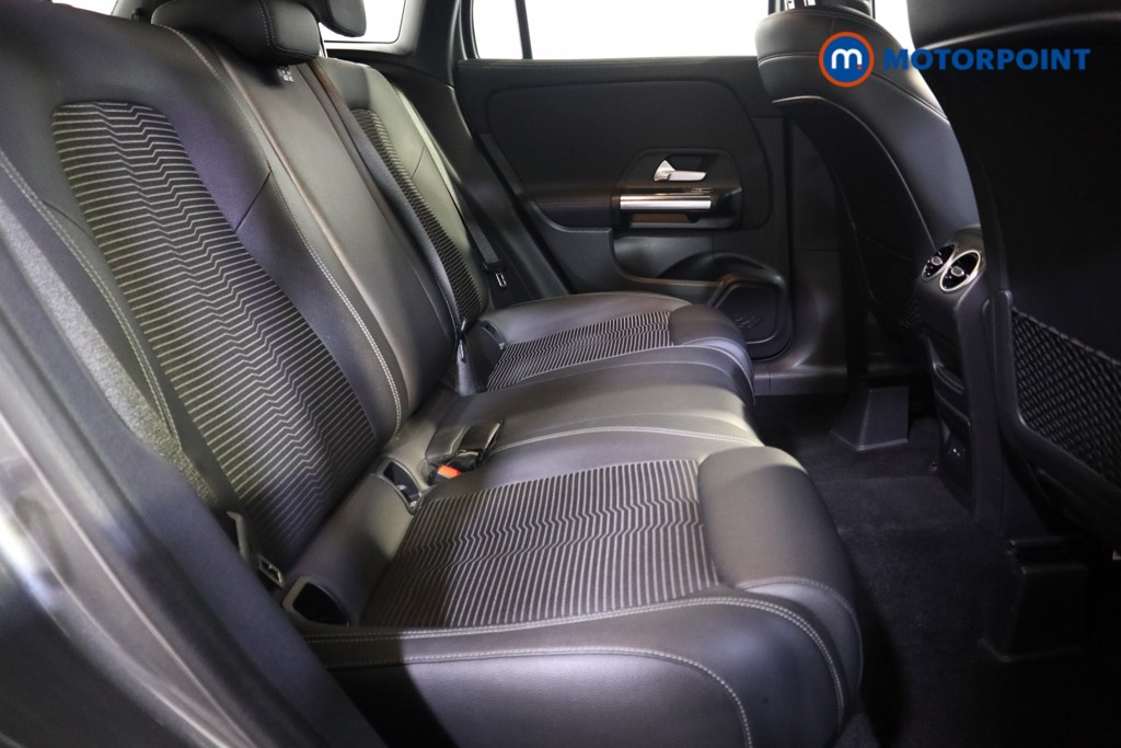 Used Mercedes-Benz GLA 2020 for sale - 76653635: Photo 26