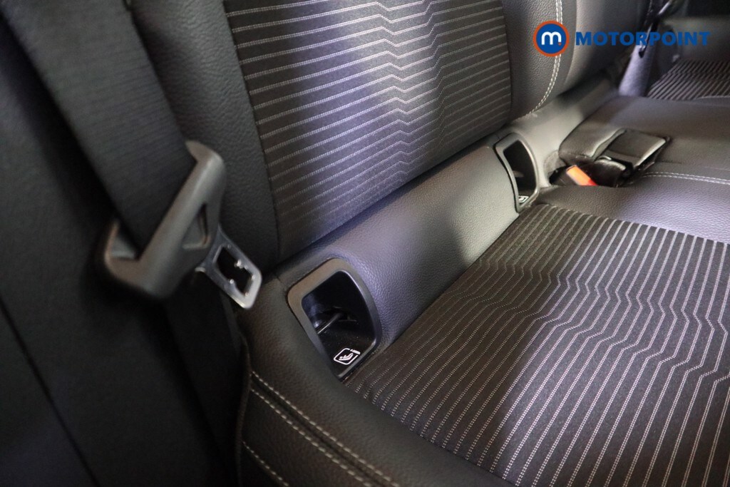 Used Mercedes-Benz GLA 2020 for sale - 76653635: Photo 27