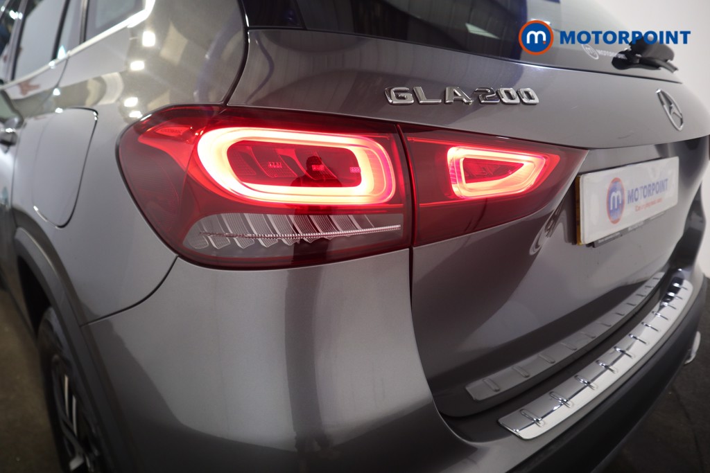 Used Mercedes-Benz GLA 2020 for sale - 76653635: Photo 35