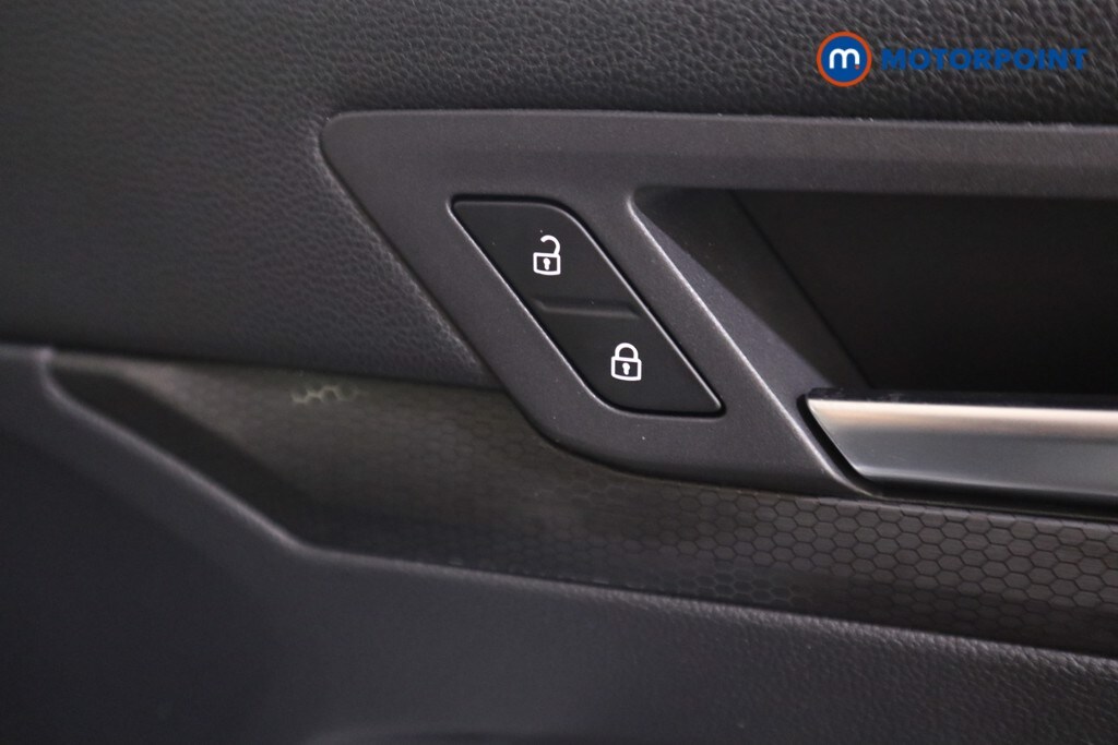 Used Volkswagen Golf 2024 for sale - 76234989: Photo 19