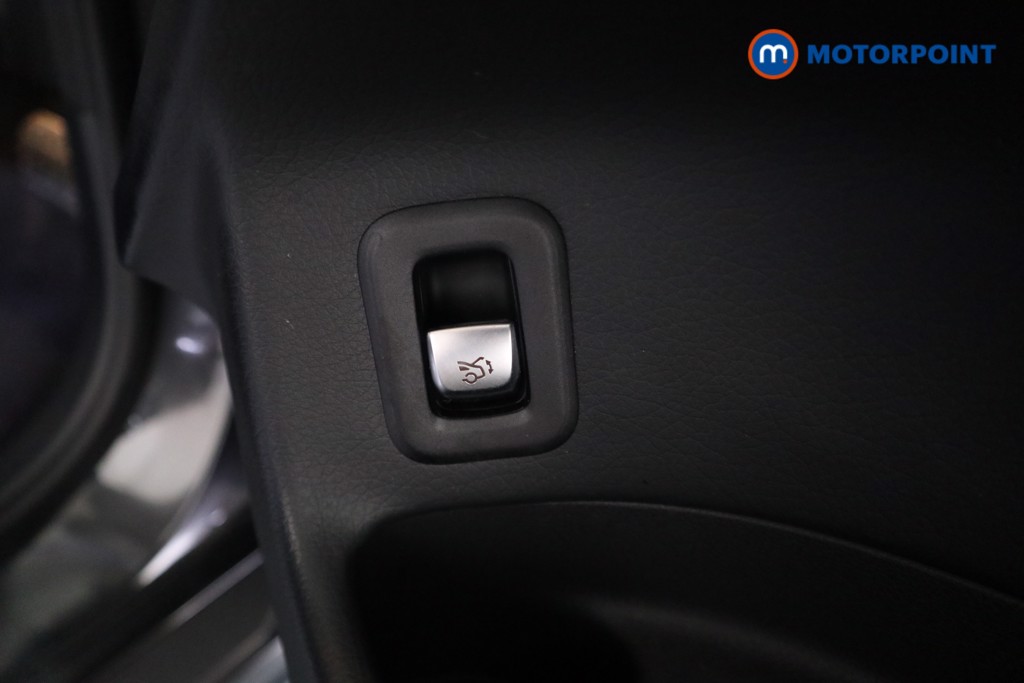 Used Mercedes-Benz EQC 2023 for sale - 78106867: Photo 21