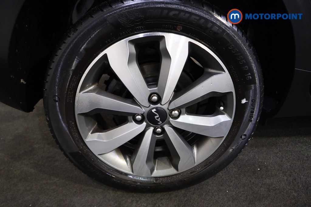 Used Kia Stonic 2022 for sale - 76961120: Photo 25