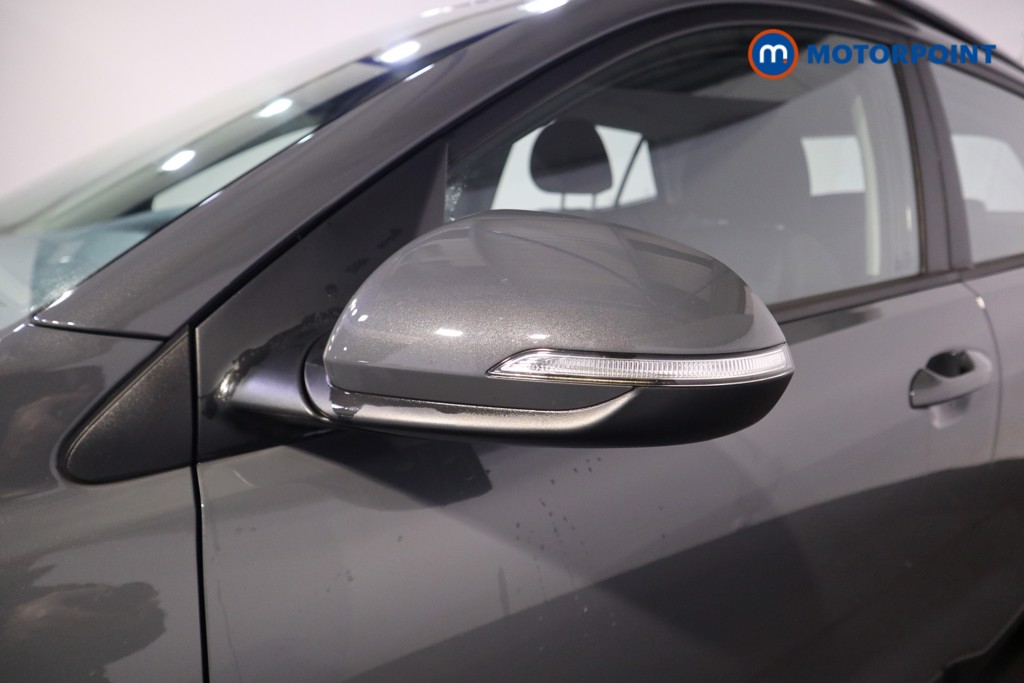 Used Kia Stonic 2022 for sale - 76961120: Photo 34