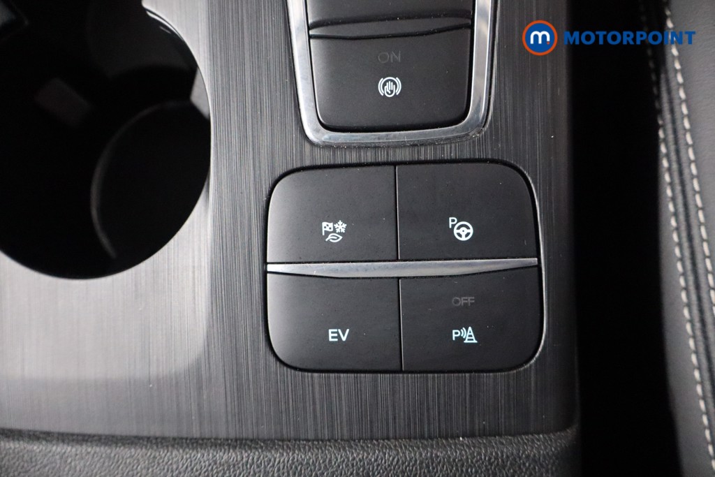 Used Ford Kuga 2023 for sale - 76862674: Photo 25