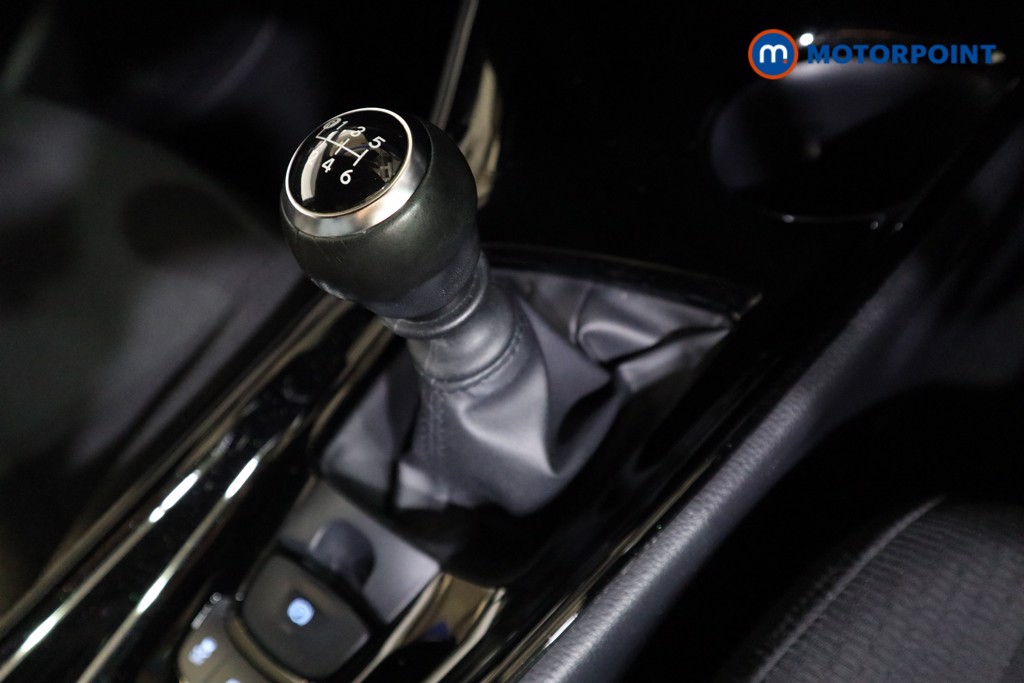 Used Toyota C-HR 2019 for sale - 77519923: Photo 18