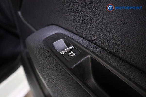 Used Renault Captur 2022 for sale - 76219421: Photo 24