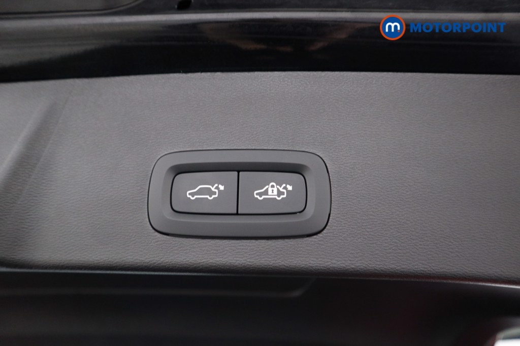 Used Volvo XC40 2022 for sale - 77138594: Photo 28