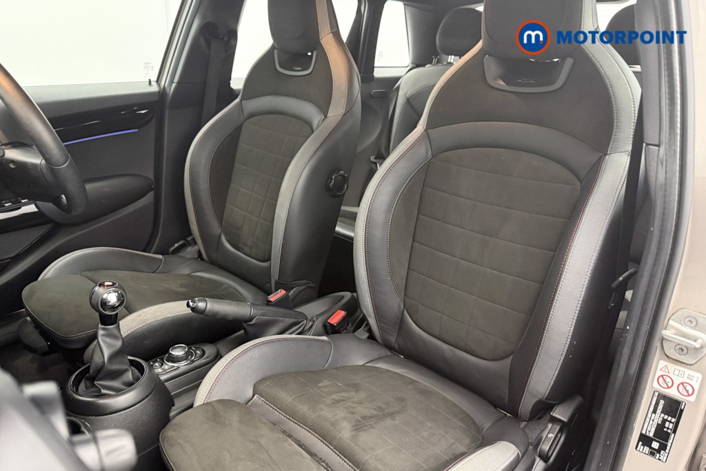 Used MINI Hatch 2021 for sale - 76104968: Photo 11