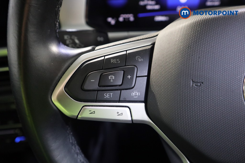 Used Volkswagen T-Roc 2023 for sale - 76222908: Photo 11