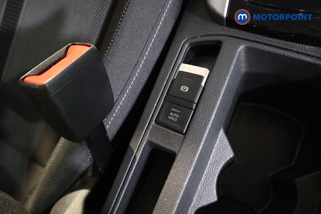 Used Volkswagen T-Roc 2023 for sale - 76222908: Photo 18