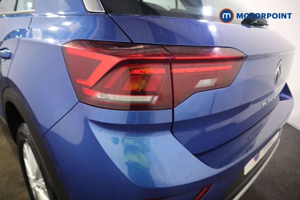 Used Volkswagen T-Roc 2023 for sale - 76222908: Photo 32