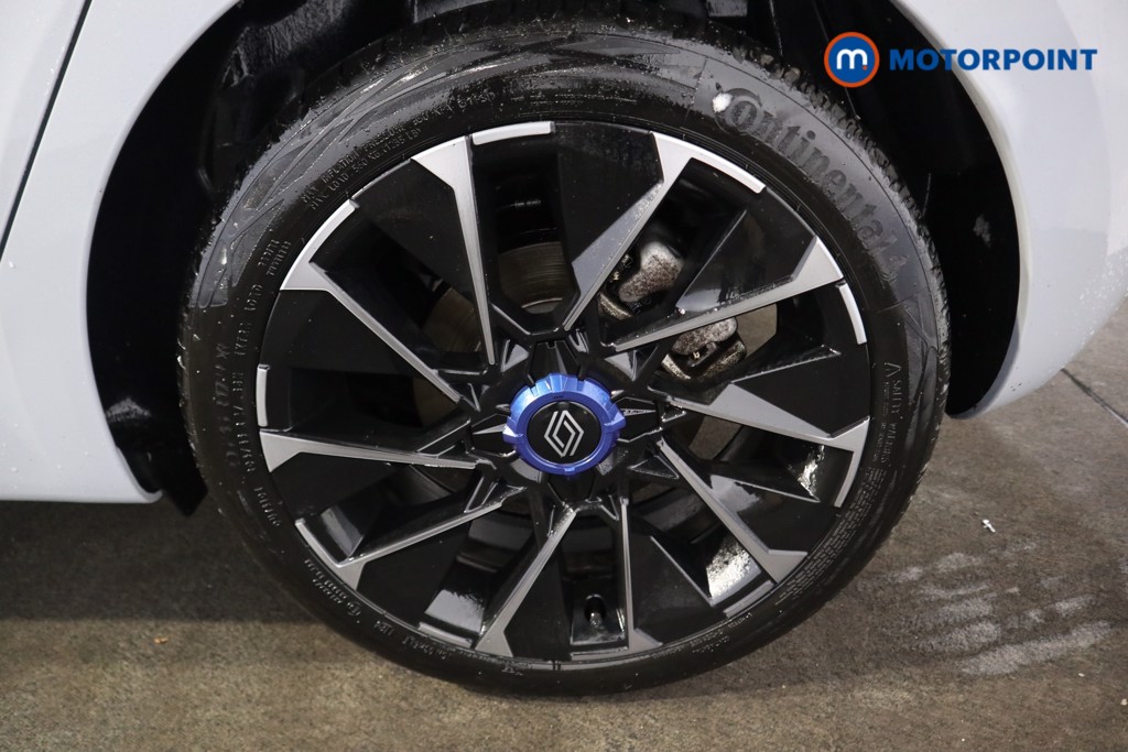 Used Renault Clio 2024 for sale - 76777651: Photo 30