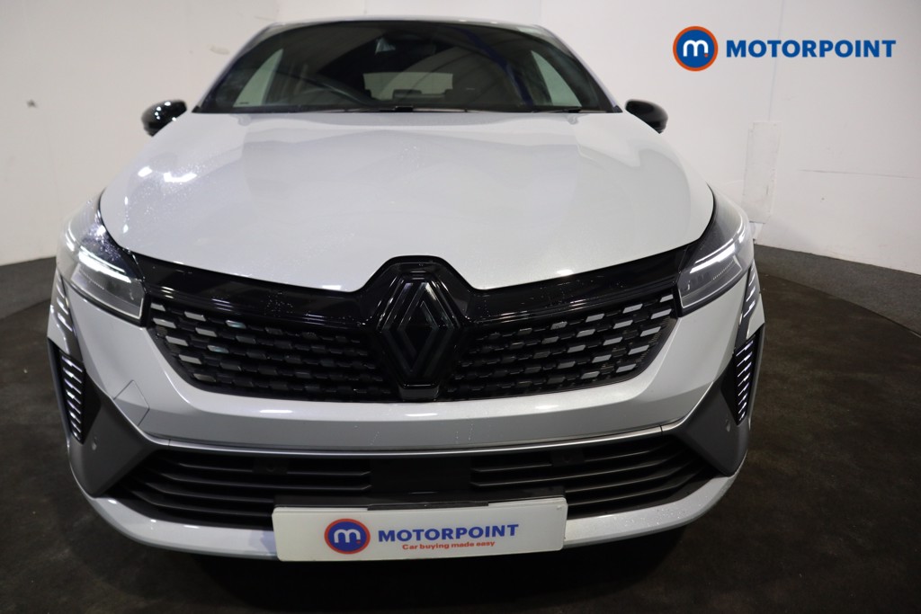 Used Renault Clio 2024 for sale - 76777651: Photo 41