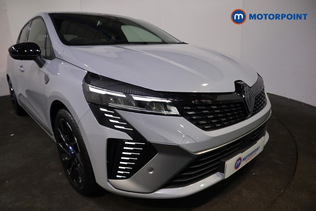 Used Renault Clio 2024 for sale - 76777651: Photo 42