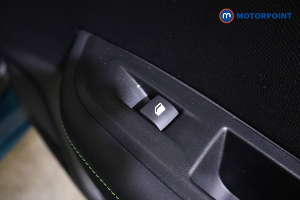 Used Peugeot 2008 2025 for sale - 77490277: Photo 30