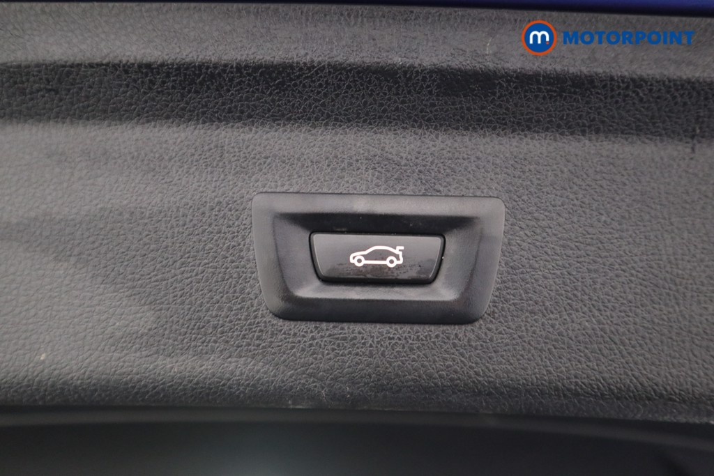 Used BMW 3 Series 2018 for sale - 77703211: Photo 28