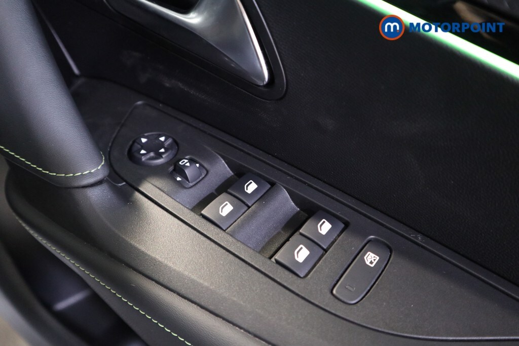 Used Peugeot 2008 2021 for sale - 76628477: Photo 20