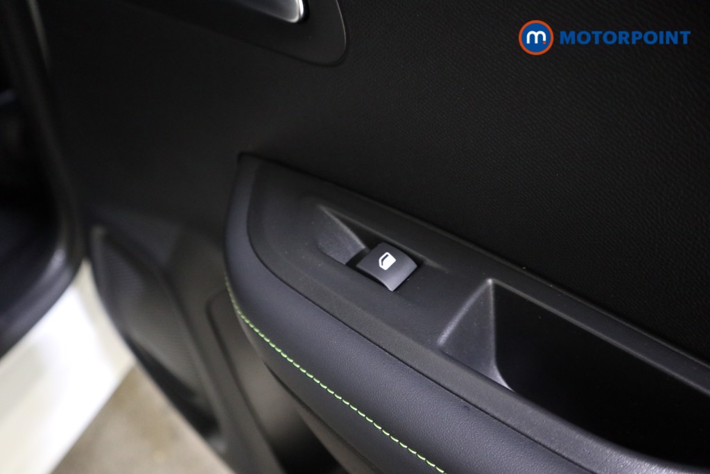 Used Peugeot 2008 2021 for sale - 76628477: Photo 26