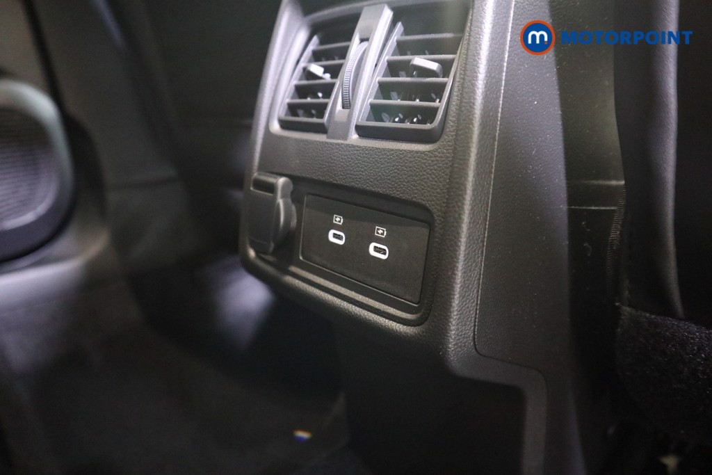 Used Renault Other 2024 for sale - 76279037: Photo 28