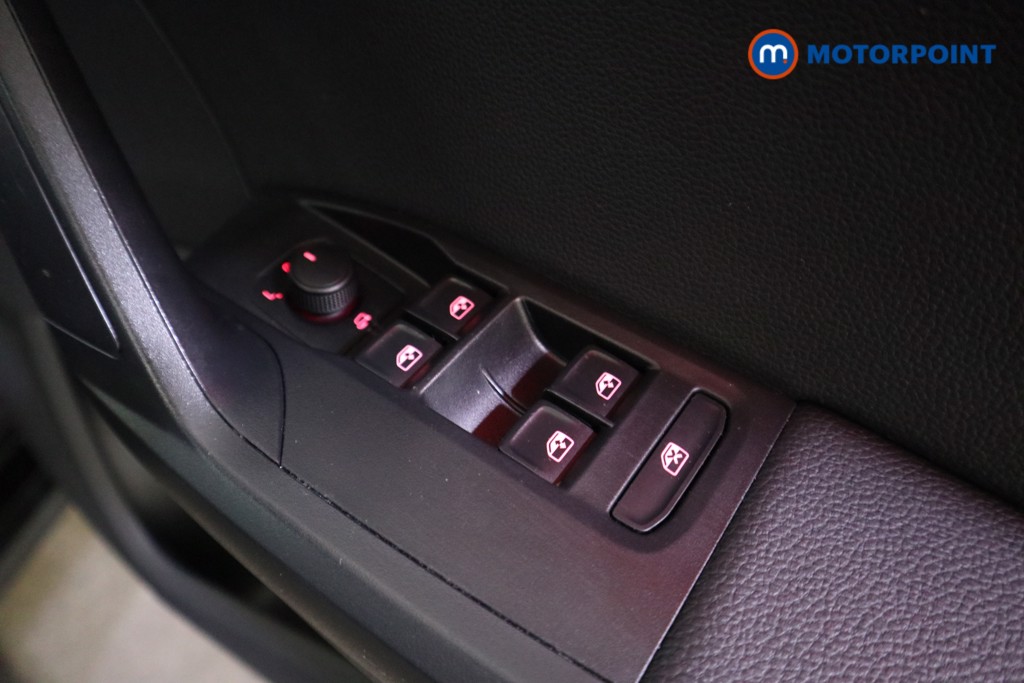 Used SEAT Arona 2024 for sale - 76797415: Photo 19