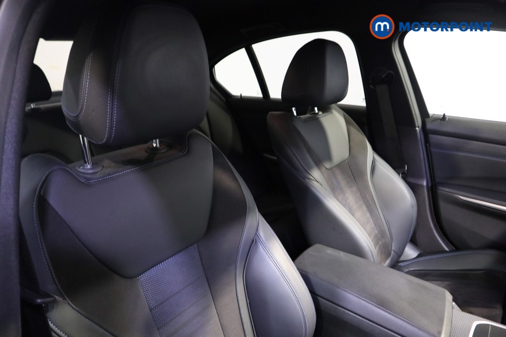 Used BMW 3 Series 2024 for sale - 77297621: Photo 21