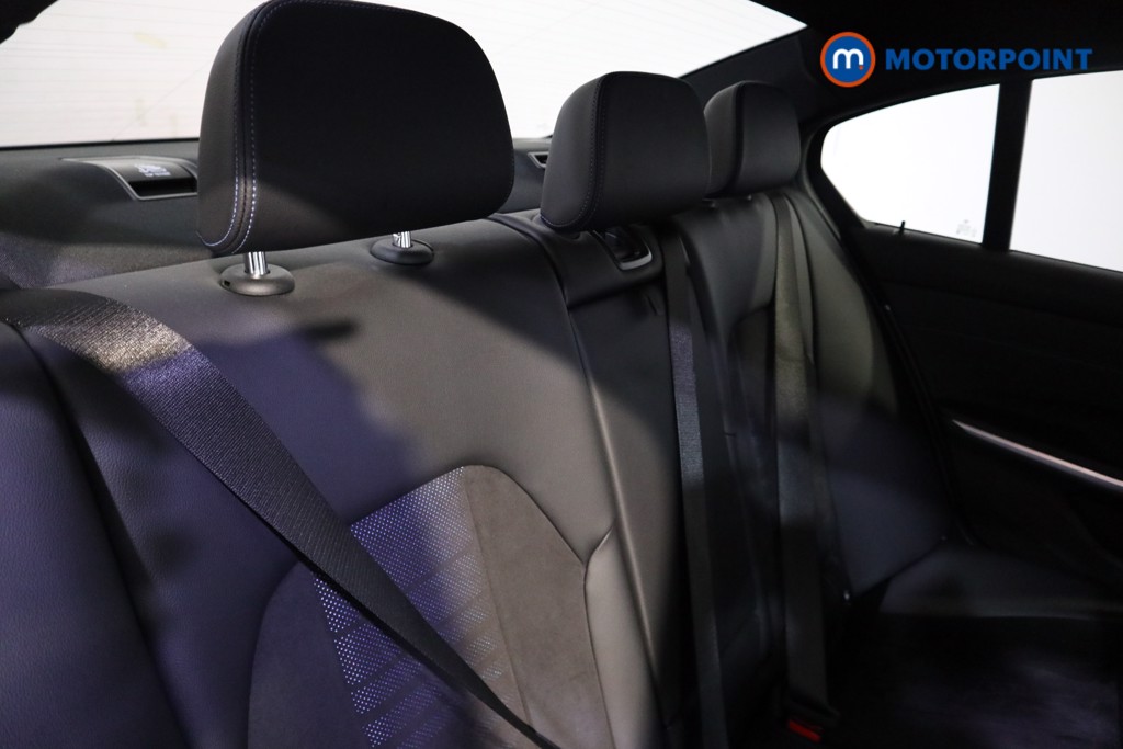 Used BMW 3 Series 2024 for sale - 77297621: Photo 23