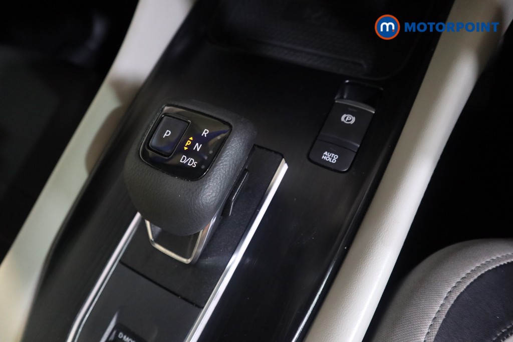 Used Nissan Qashqai for sale - 77033868: Photo 17