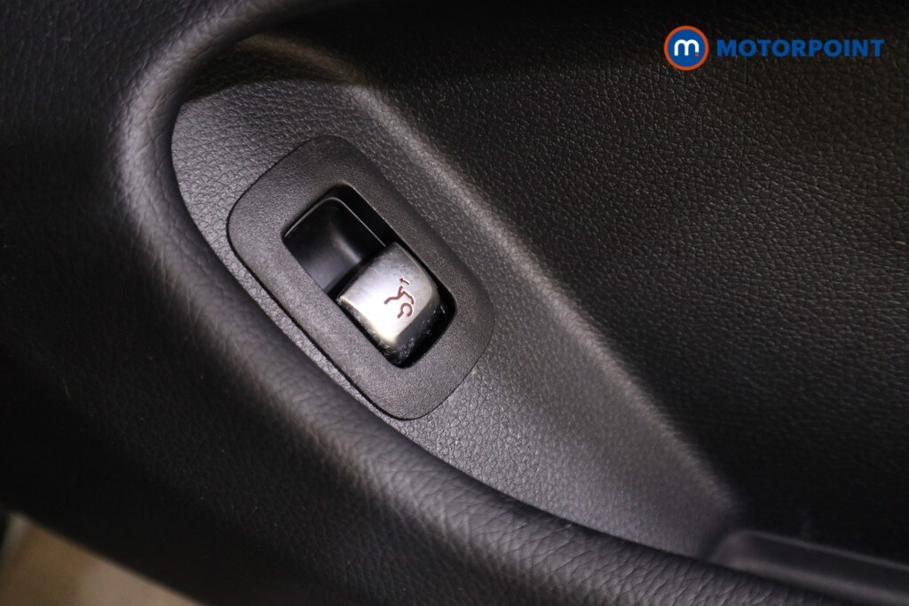 Used Mercedes-Benz C Class 2019 for sale - 77661385: Photo 22