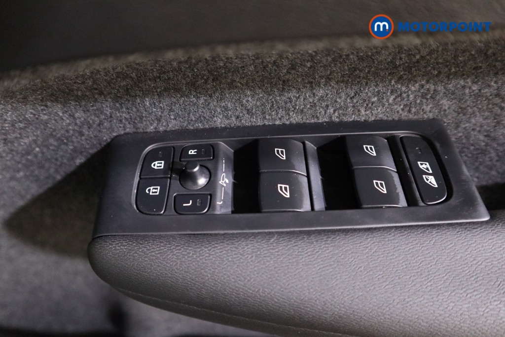 Used Volvo XC40 2022 for sale - 76723140: Photo 16