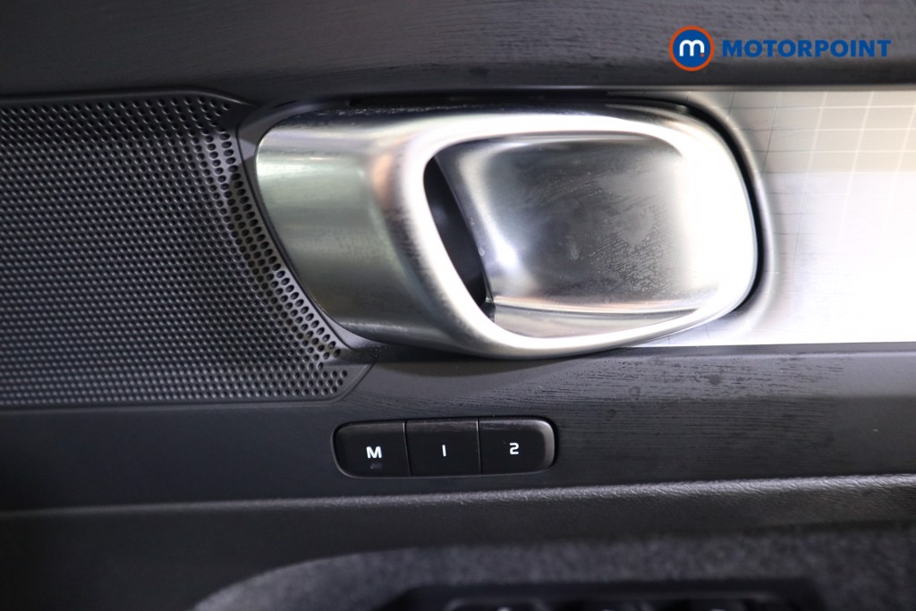 Used Volvo XC40 2022 for sale - 76723140: Photo 17