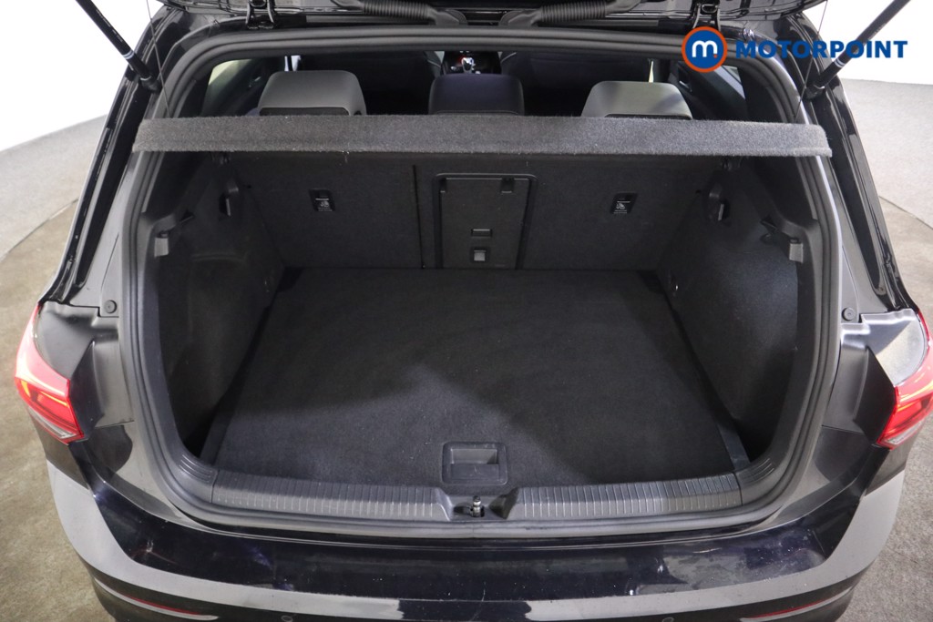 Used Volkswagen Golf 2023 for sale - 76934104: Photo 22