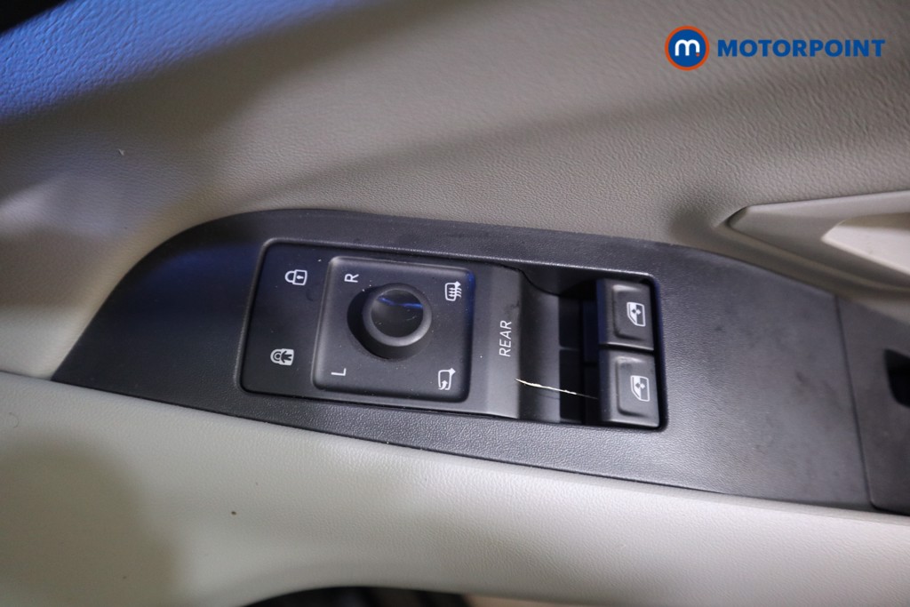 Used Ford Explorer 2025 for sale - 76426040: Photo 20