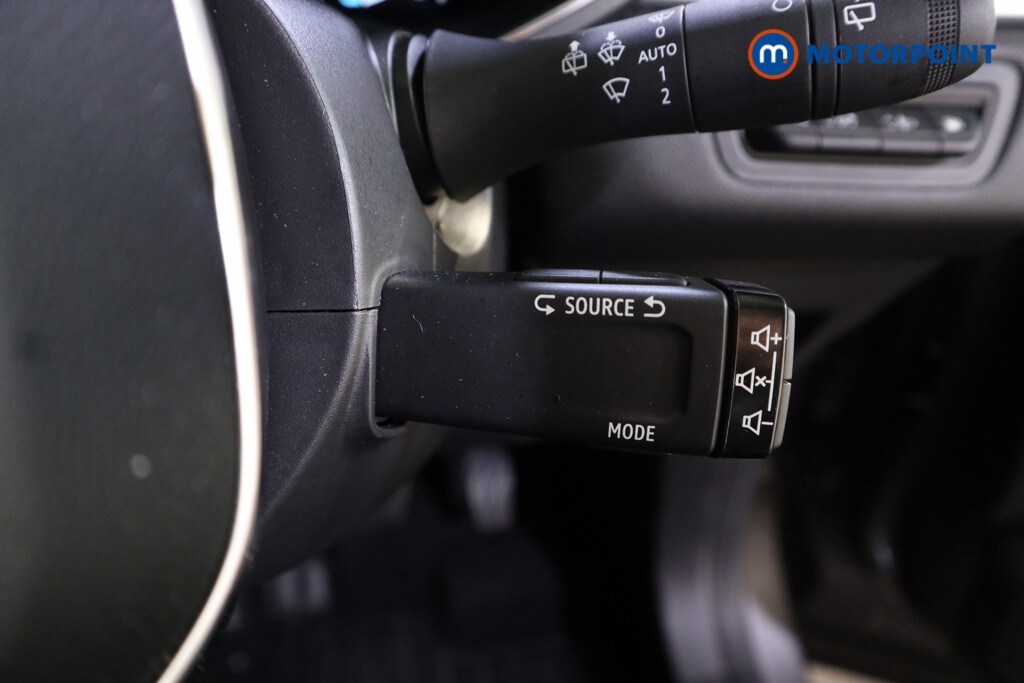 Used Renault Captur 2023 for sale - 77973025: Photo 21