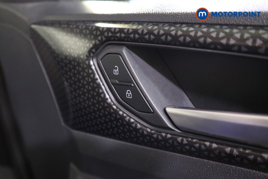 Used Volkswagen T-Cross 2021 for sale - 76862733: Photo 19