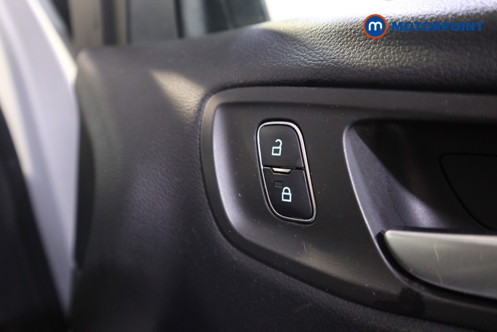 Used Ford Kuga 2019 for sale - 77037007: Photo 21