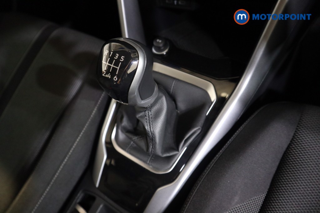 Used Volkswagen T-Roc 2022 for sale - 77026171: Photo 17