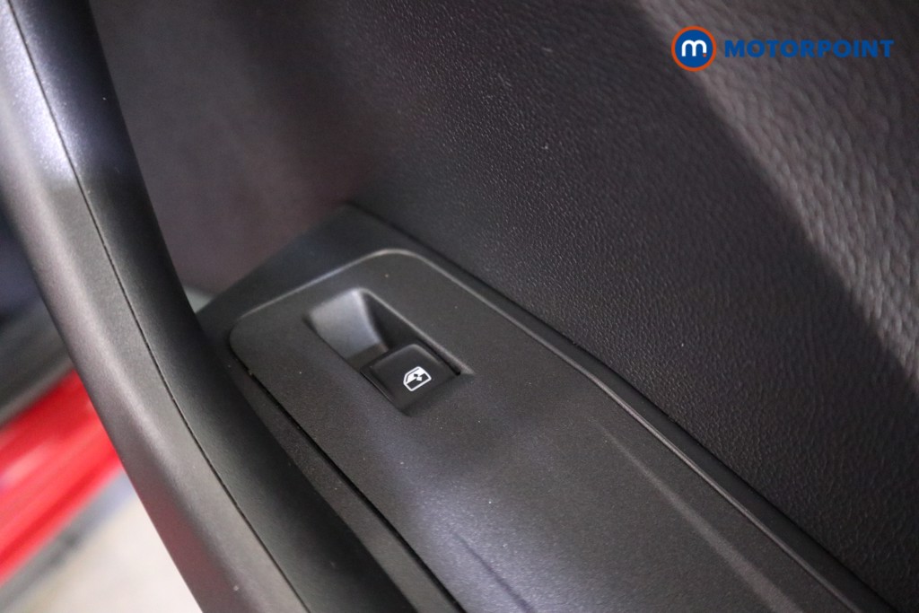 Used Volkswagen T-Roc 2022 for sale - 77026171: Photo 25