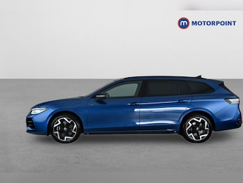 Used Volkswagen Passat 2025 for sale - 79312392: Photo