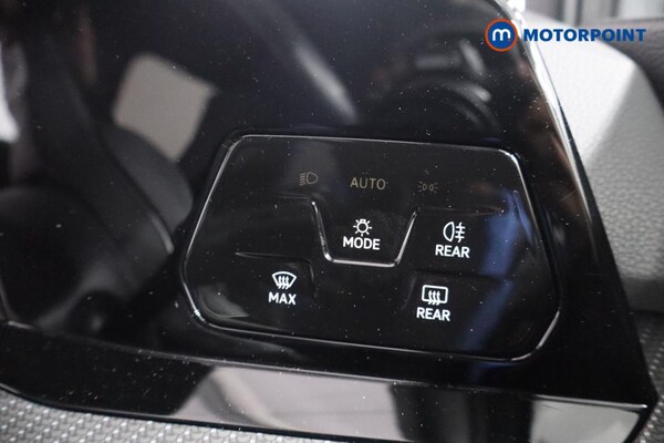 Used Volkswagen Golf 2023 for sale - 76230157: Photo 19