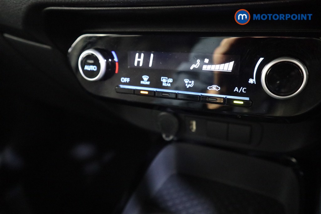 Used Toyota Aygo X 2023 for sale - 76653613: Photo 15