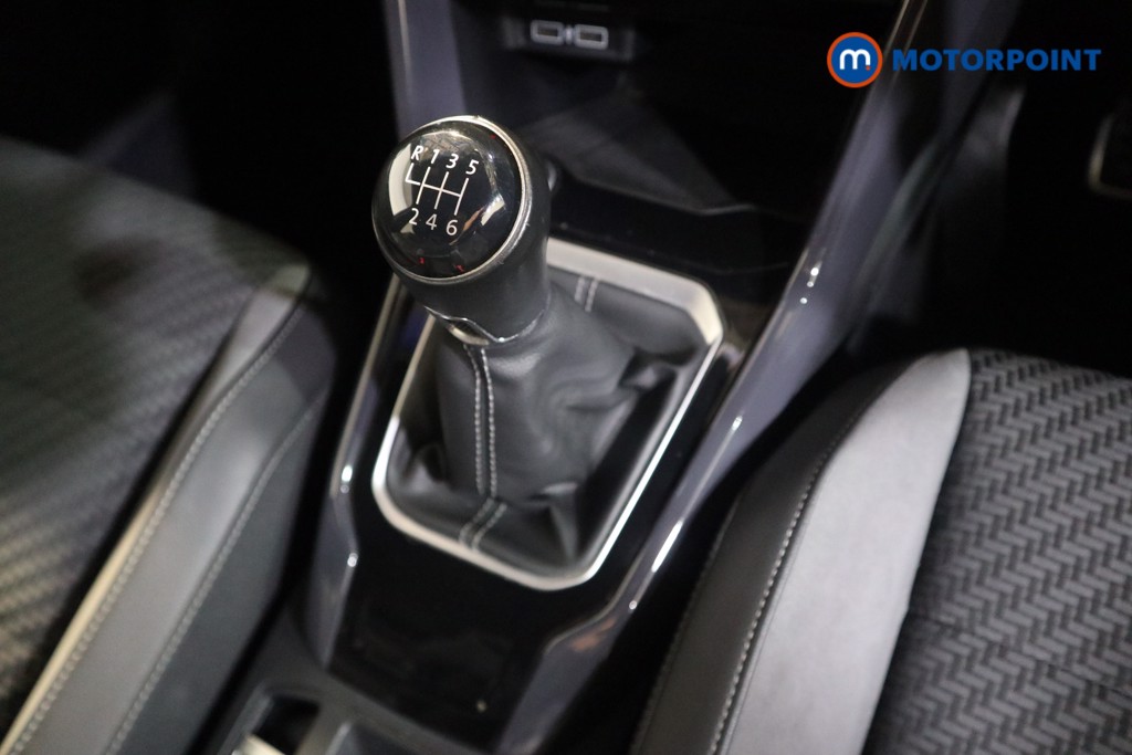 Used Volkswagen T-Roc 2019 for sale - 76079992: Photo 16