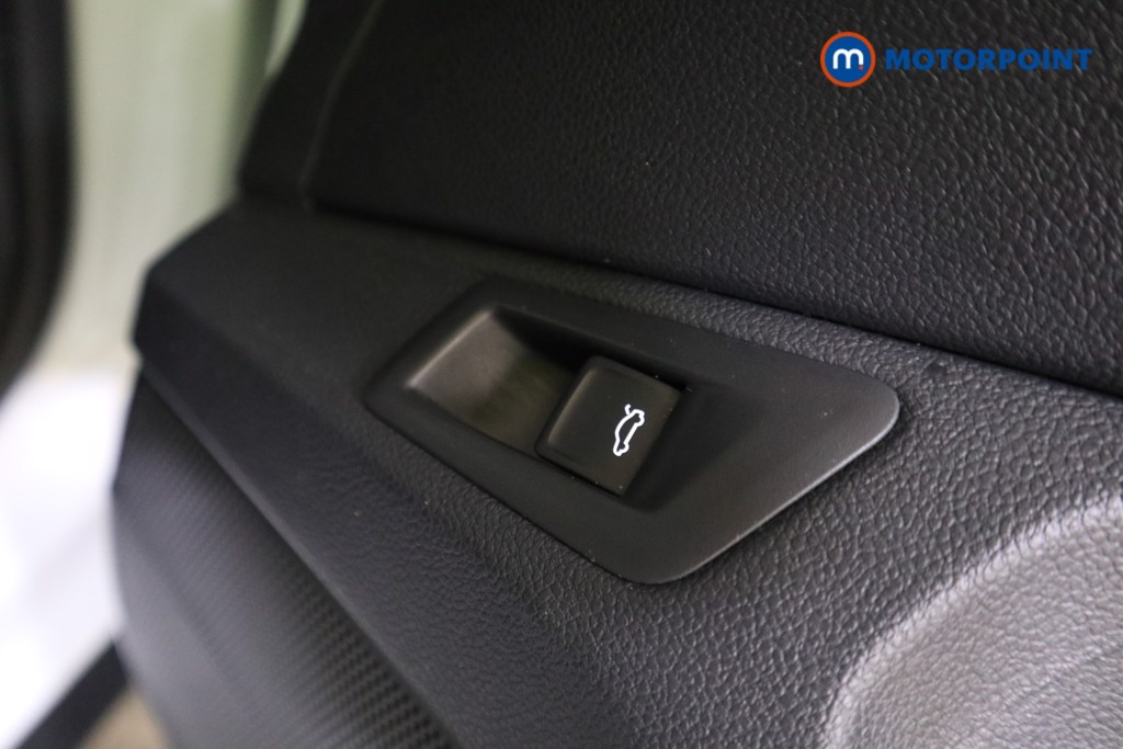 Used Volkswagen T-Roc 2020 for sale - 77171199: Photo 21