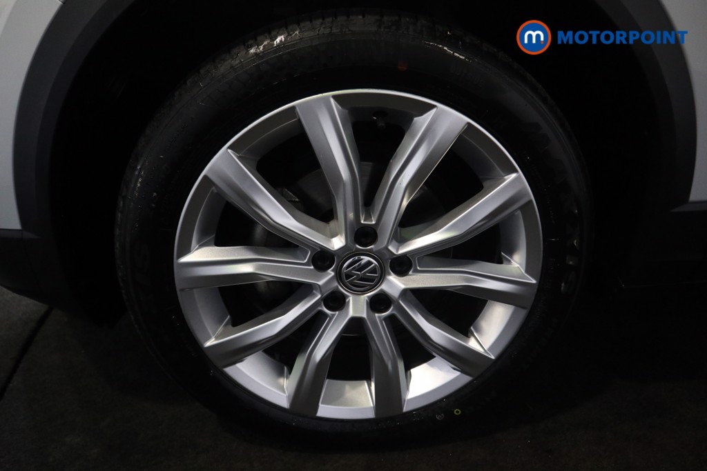 Used Volkswagen T-Roc 2020 for sale - 77171199: Photo 32