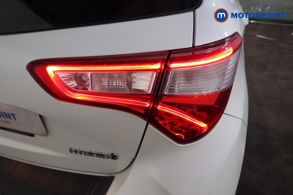 Used Toyota Yaris 2017 for sale - 77703200: Photo 40