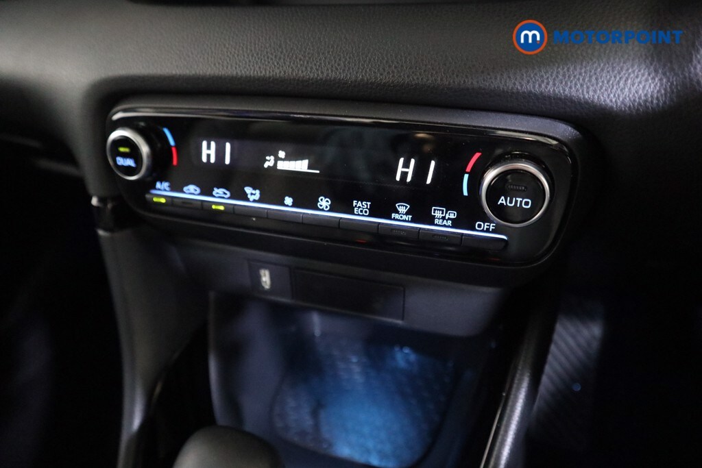 Used Toyota Yaris for sale - 77207922: Photo 16